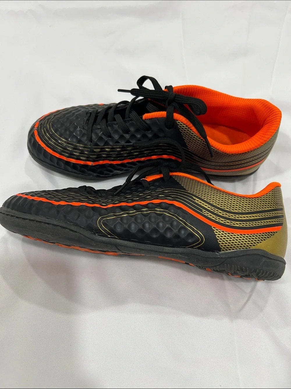 Hawkwell Black & Orange Kids Indoor Soccer Sneakers